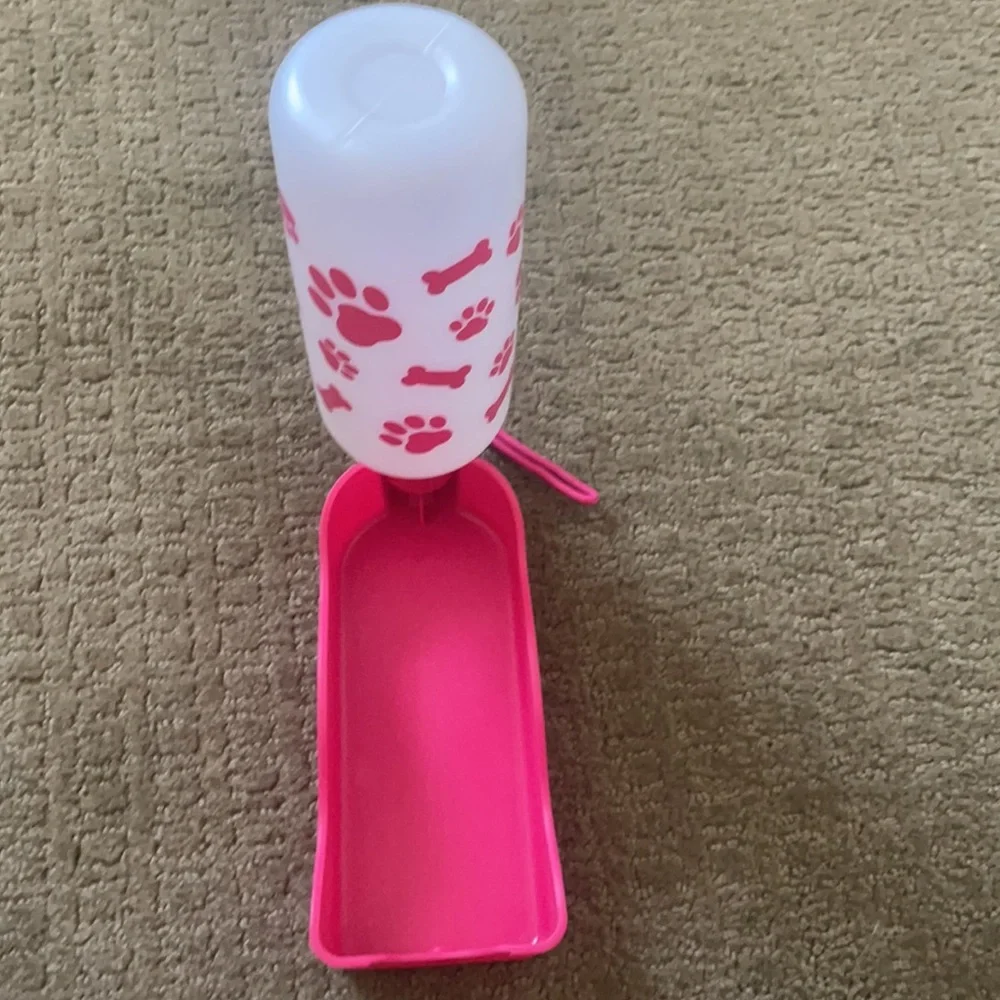 Dog water travel container